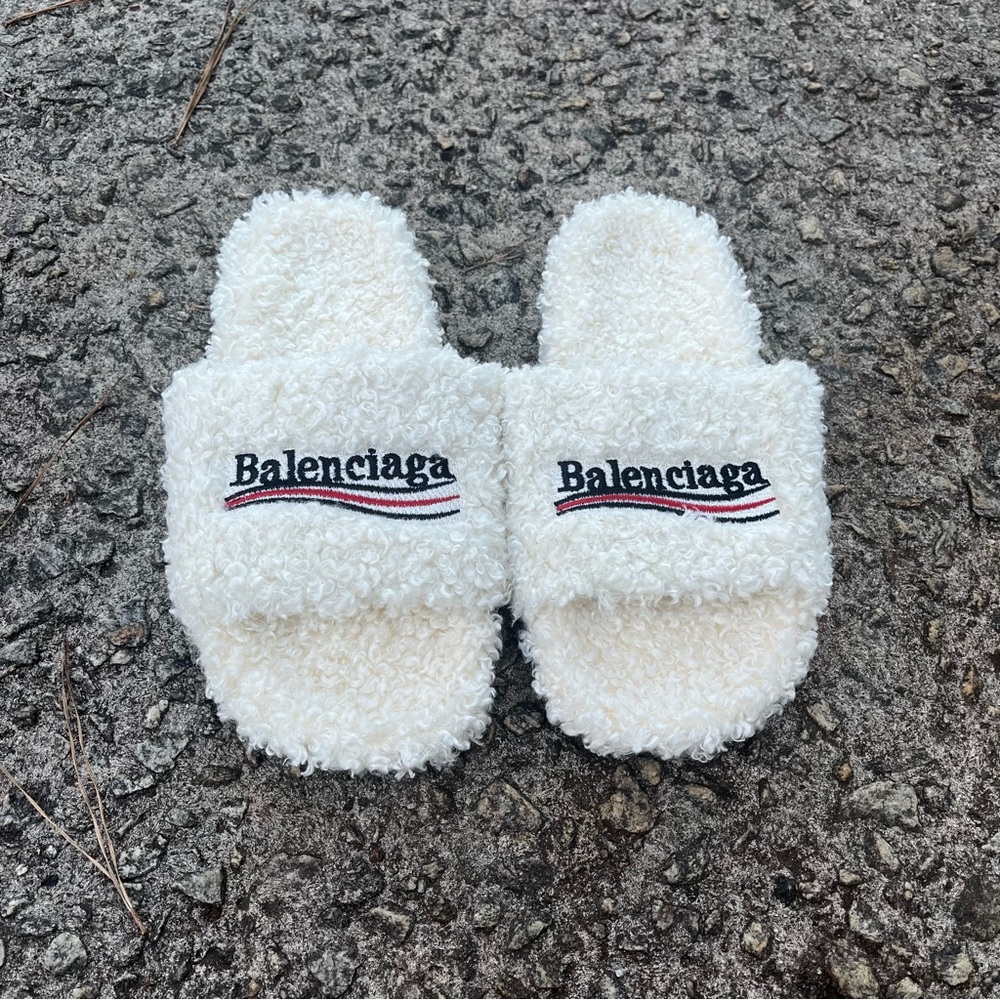balenciaga slides